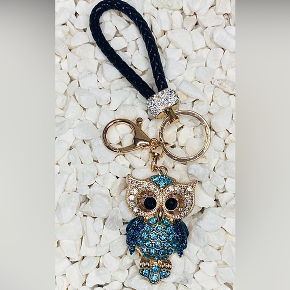 Colorful Keychains or Beaded Wristlet Keychains - Picture 5 of 7